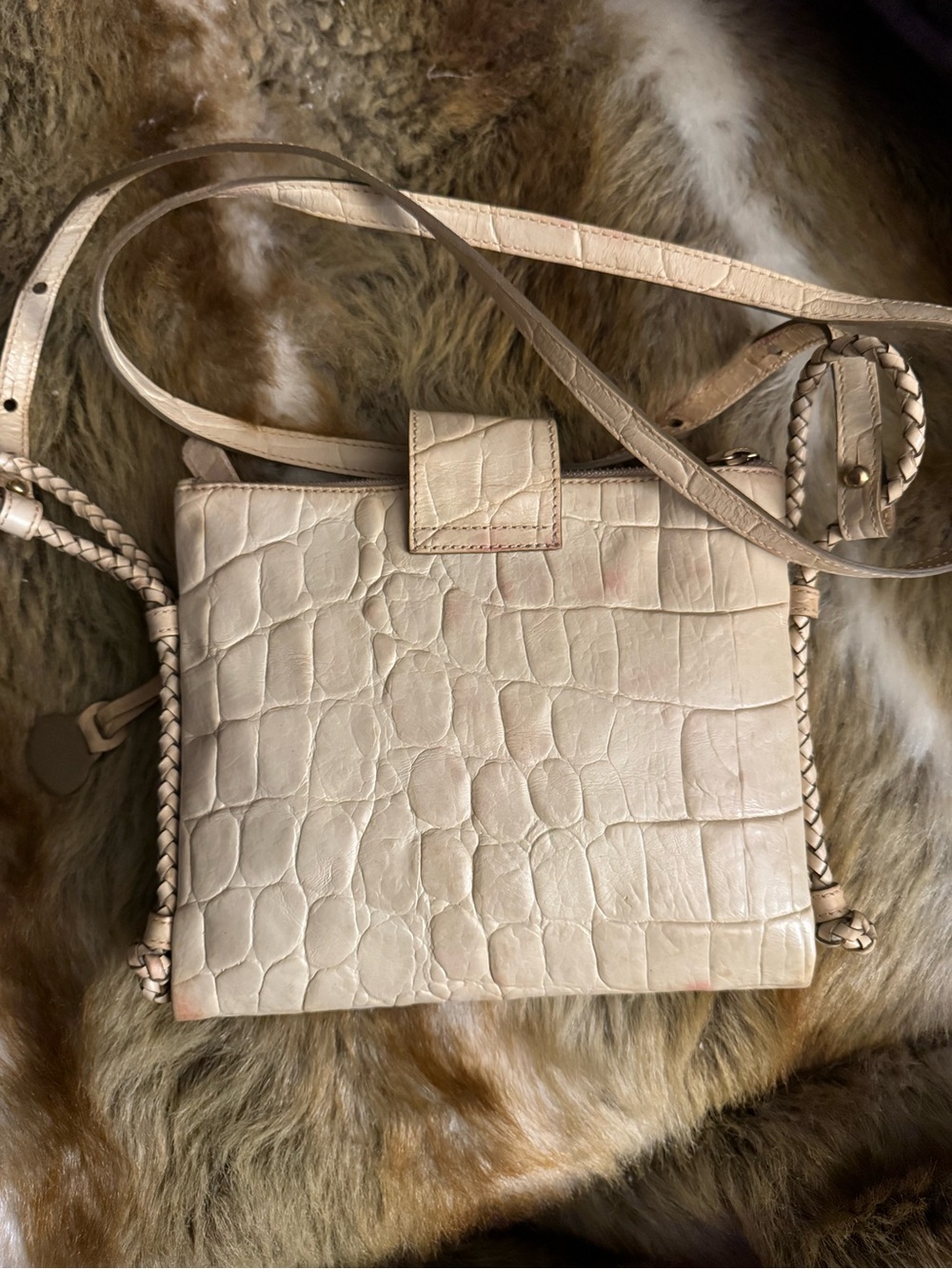 Brahmin Mojito Metallic Embossed Croc Leather Crossbody Bag | Style 861301OY - Picture 3 of 10